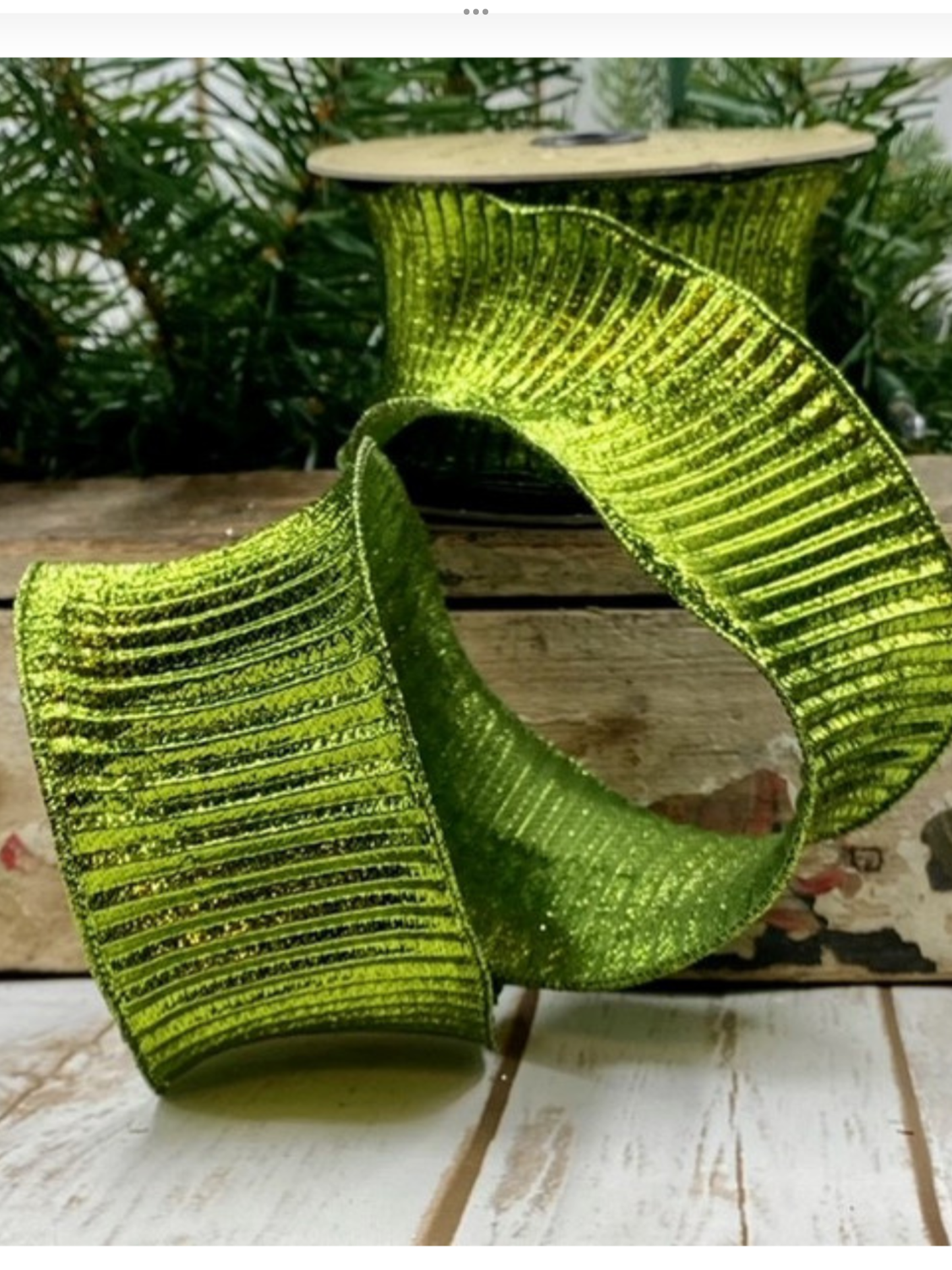 Bright Green Fluted Lime