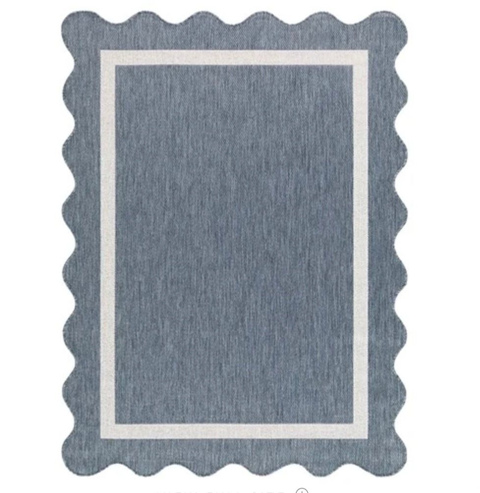 Scalloped Outdoor Rug 5.3”x7’