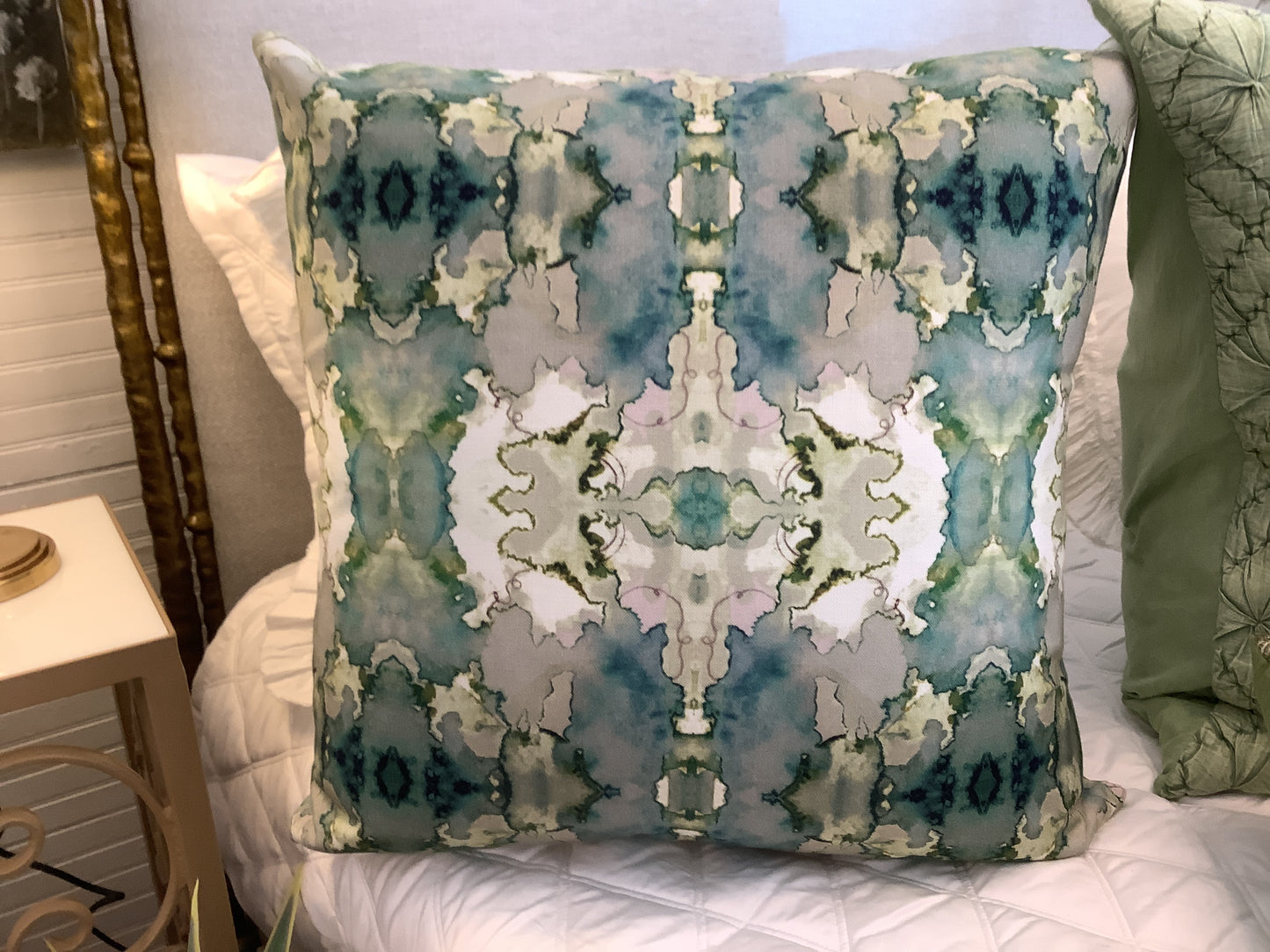 Dutches Juniper Pillow
