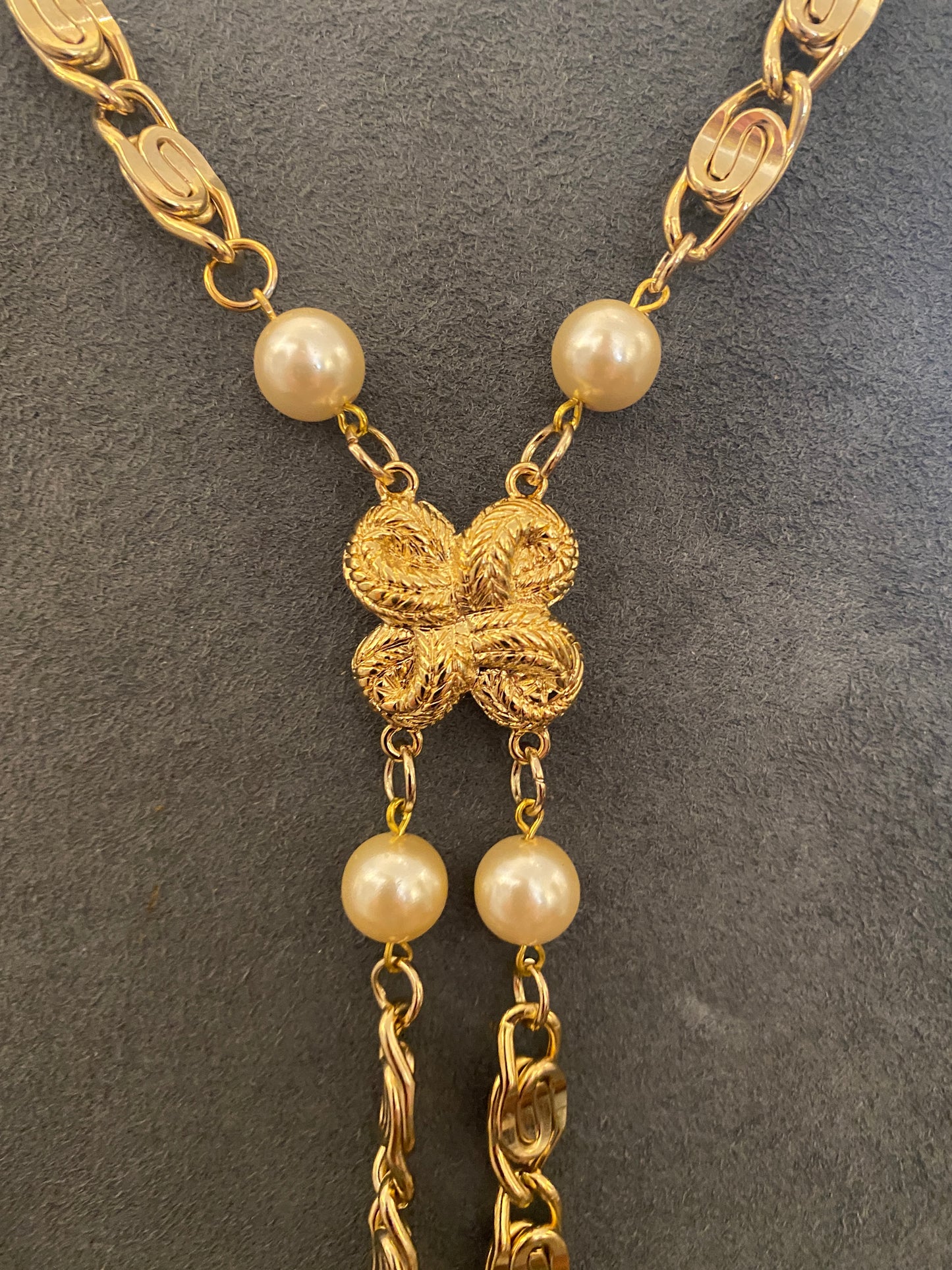Lariat Vintage Chain with Vintage Connector and Pearls