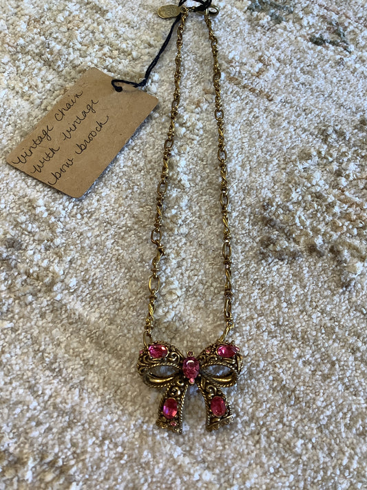 Vintage Chain W/Vintage Bow Brooch