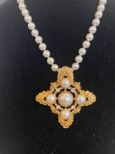 Load image into Gallery viewer, 16&quot; Vintage Pearl Necklace w/ Removable Brooch Pendant