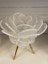 Load image into Gallery viewer, Selenite Flower