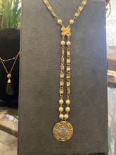 Load image into Gallery viewer, Lariat Vintage Chain with Vintage Connector and Pearls