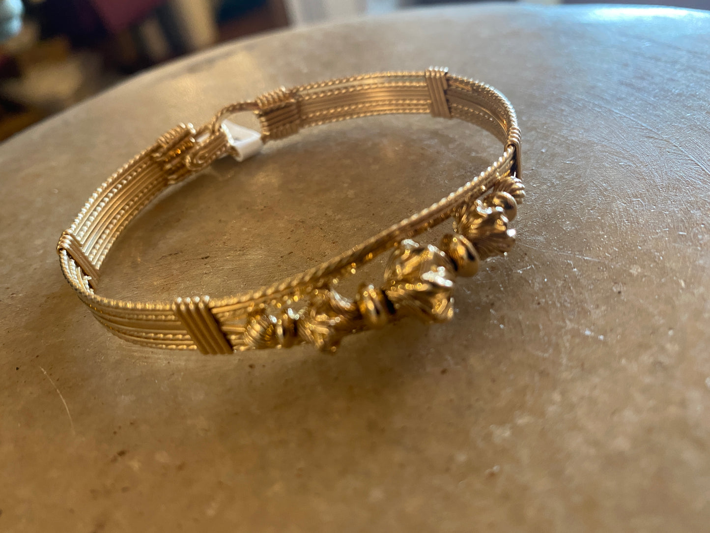 Twisted Wire Bangle W/Gold Design