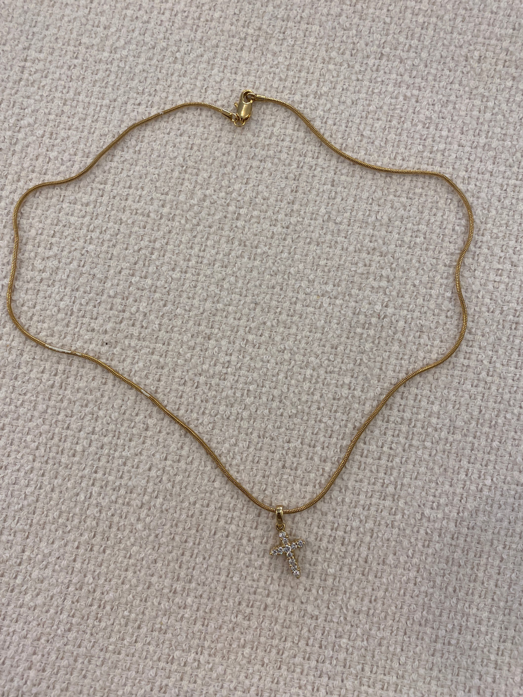 Necklace W/ Cross Pendant