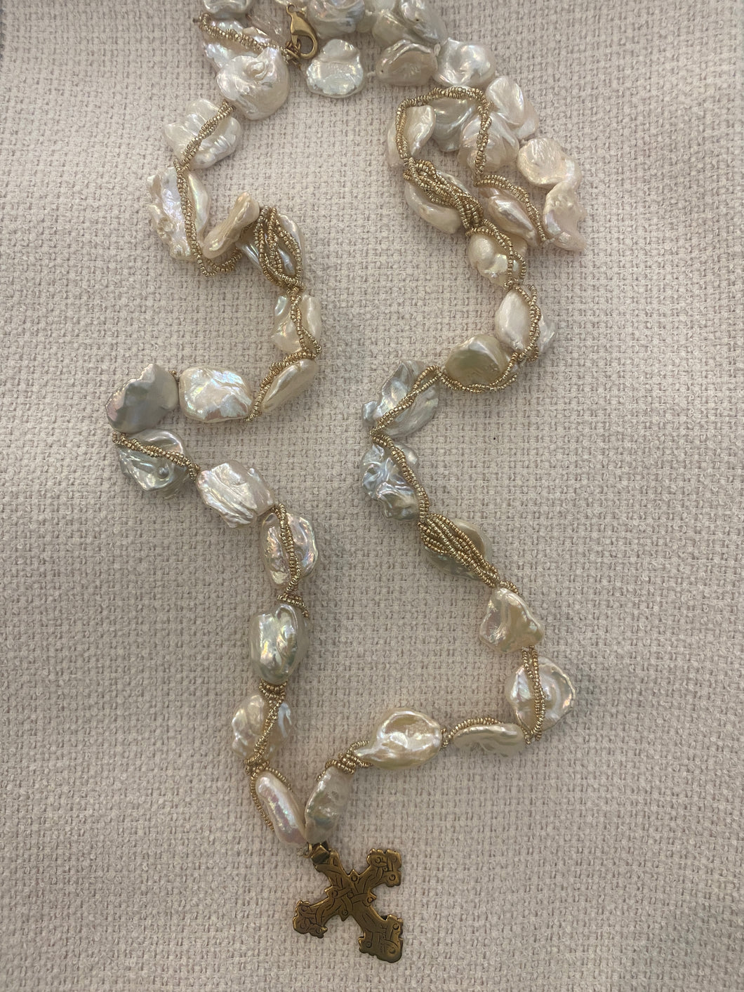 Pearl Necklace W/ Cross Pendant
