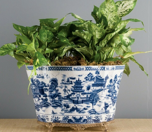 Porcelain Planter W/ Bronze Accent - Blue Willow