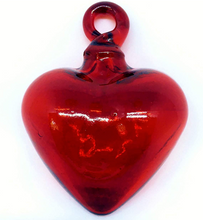Load image into Gallery viewer, Hand Blown Glass Hearts