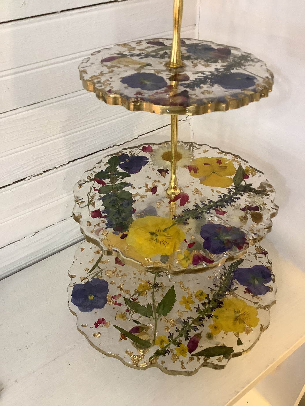 Handmade 3-Tier Serving Platter W/ Dried Flowers