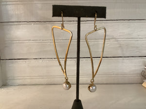 Gold Earrings W/ Pearl